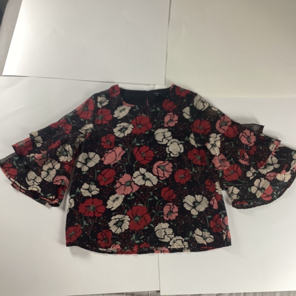 Lucca Womens Shirt Top Floral Bell Sleeve Size Small Comfort Stretch Soft